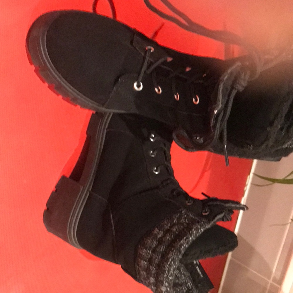 Size 7 thinsulated boots